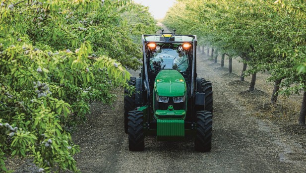 Farmers take the Driver’s Seat at FIRA USA 2025: Hands-On Autonomous Ag Robotics